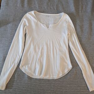 Old Navy White Long Sleeve Tee
